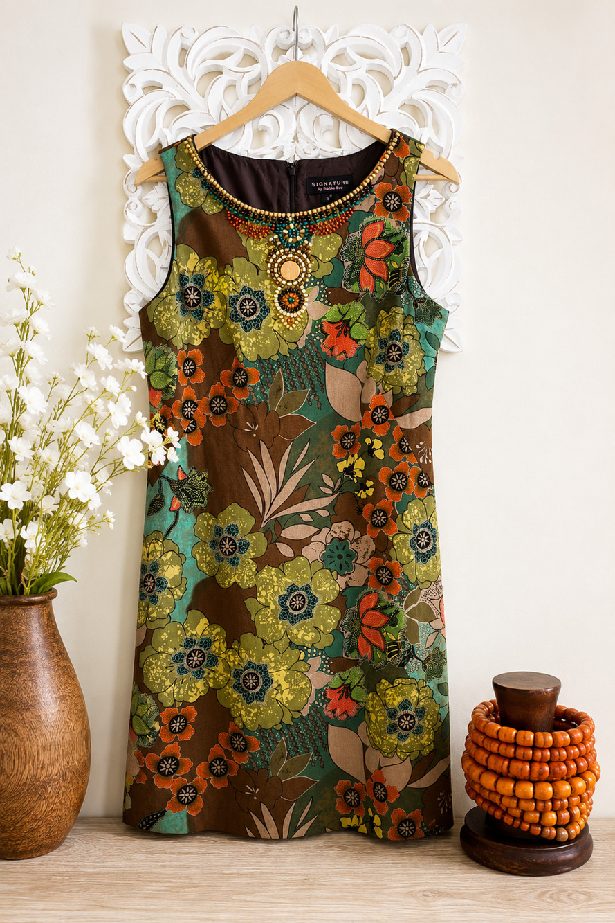 Signature Robbie Bee Beaded Floral Shift Dress Size 8 Boho Wood Bracelet